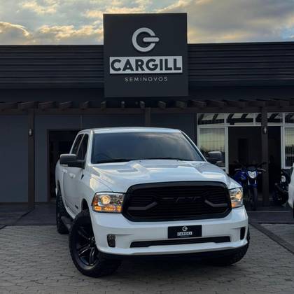 RAM CLASSIC 5.7 V8 GASOLINA LARAMIE CD 4X4 AUTOMÁTICO RAM CLASSIC 5.7 V8 GASOLINA LARAMIE CD 4X4 AUTOMÁTICO